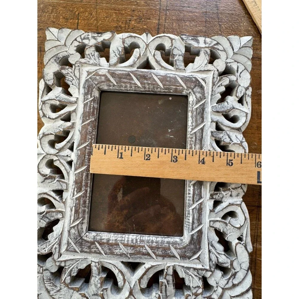 Scalloped Wood Cut Out Picture Frame India White Over Brown Wood 8.25” X 10.25”